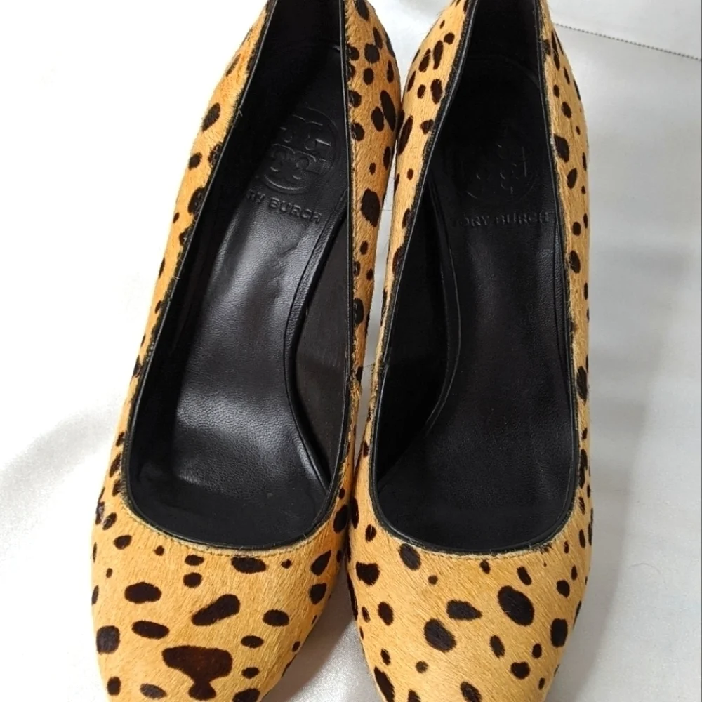 Tory Burch Cheetah Print Calf Hair Heels Women's Size 6.5 Sophisticated